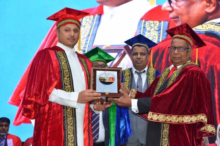 சவூதி அரேபிய தூதுவரின் பங்கேற்புடன் இடம்பெற்ற தென் கிழக்குப் பல்கலையின் பட்டமளிப்பு விழா